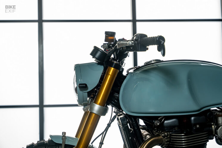 Triumph Thruxton personnalisée par moto spécialement conçue