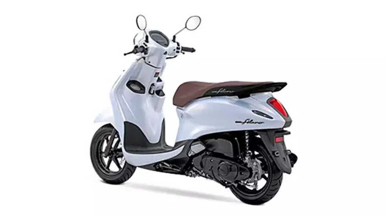 Yamaha présente le scooter Grand Filano de style rétro en Indonésie 